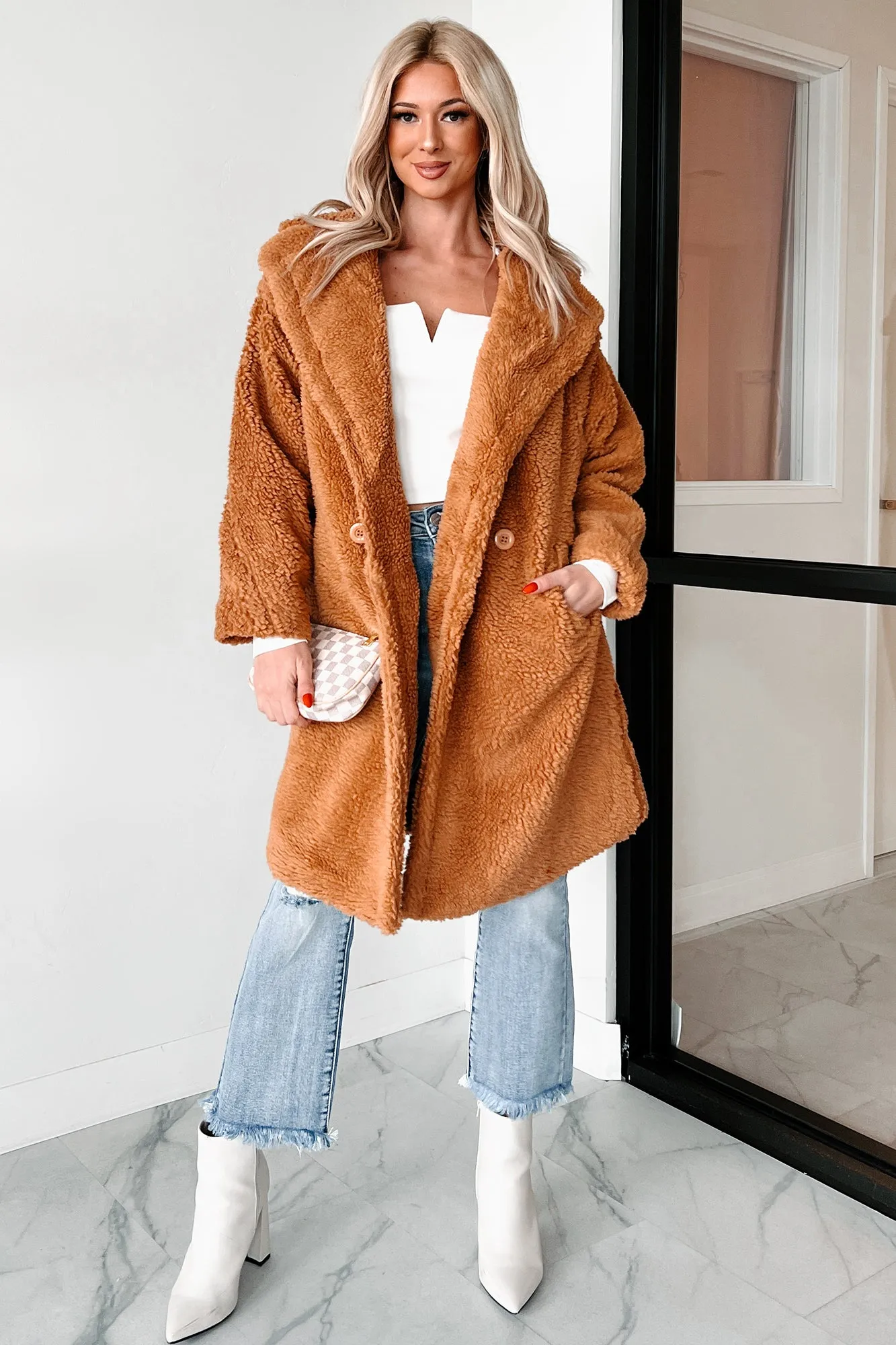 Frosty But Fabulous Oversized Sherpa Coat (Camel)